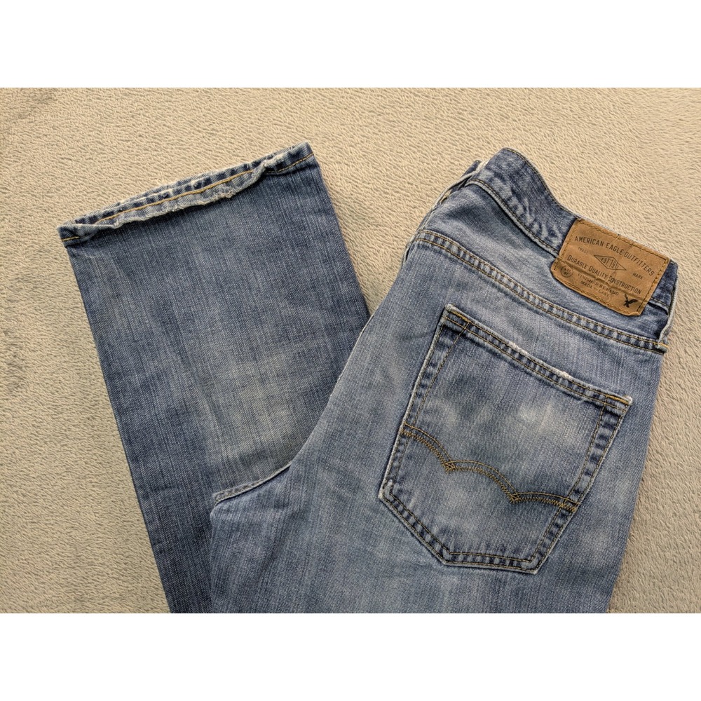 American Eagle Mens Original Straight Leg Jeans Light Wash Blue 33x30 Distressed